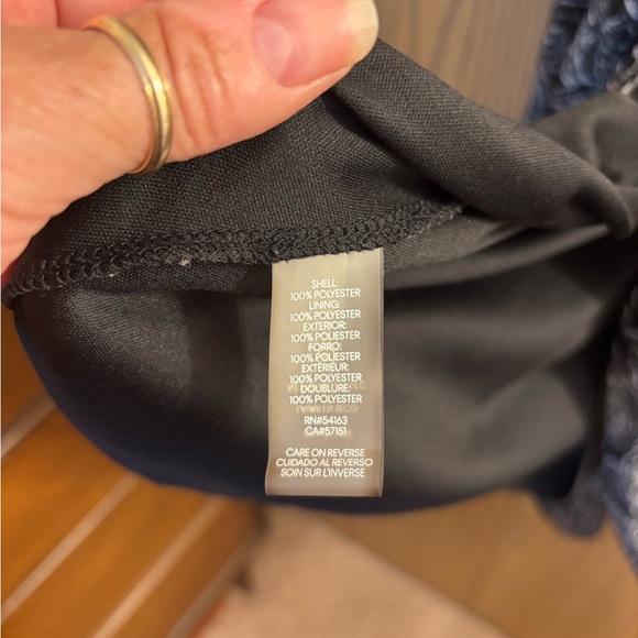 Calvin Klein Black and White Paisley Long Sleeve Dress - Picture 11 of 12